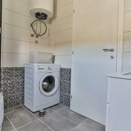 Apartament Scandalli Sevid