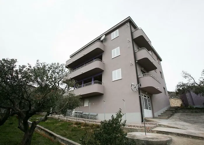 Scandalli *